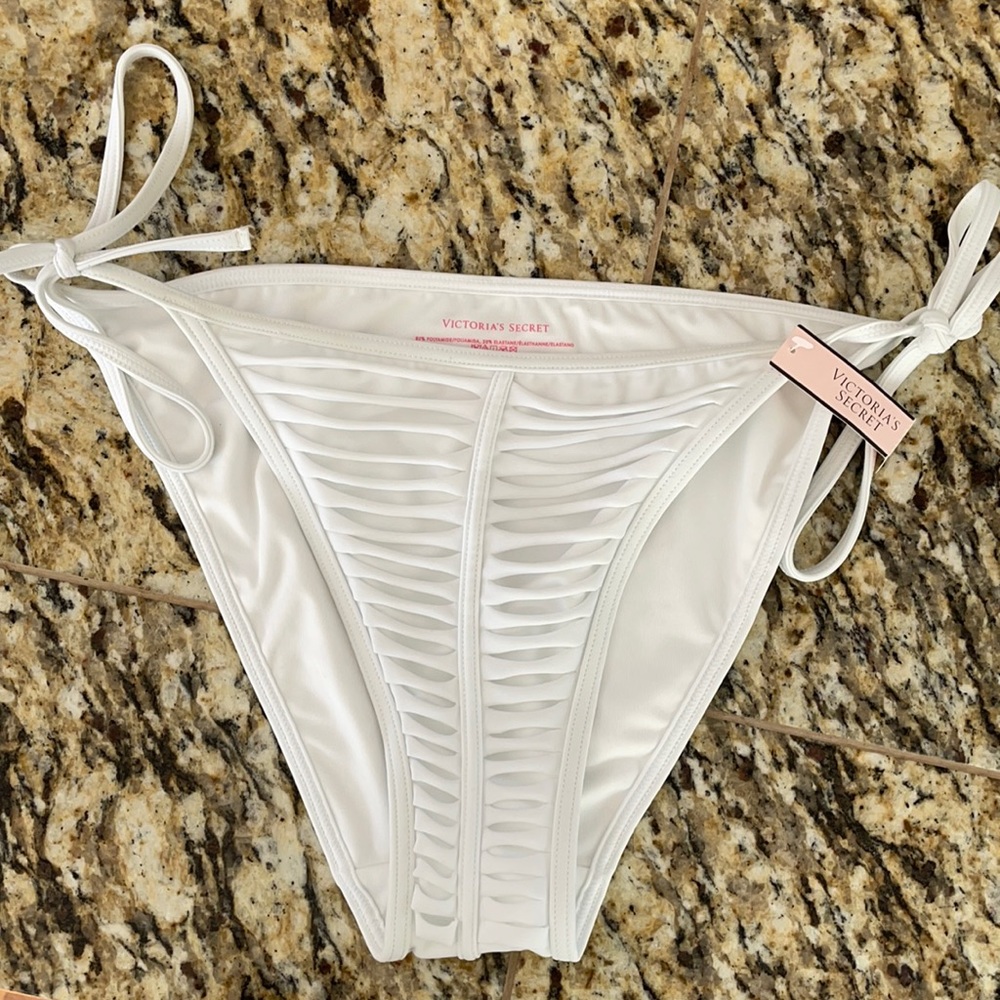 Victoria’s Secret swim bottom